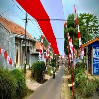Bupati Bandung Barat Larang Warga Galang Dana di Jalan Umum untuk Perayaan HUT ke-80 RI