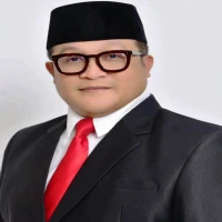 Kakang Prabu: Pengibaran Bendera Selain Merah Putih di Momen Kemerdekaan RI adalah Bentuk Pelecehan Perjuangan Bangsa