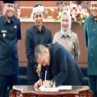 Kekurangan Armada, DPRD Purwakarta Desak Pemkab Segera Tambah Mobil Damkar