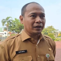 Absen ASN Karawang Wajib Swafoto Bersama Bendera Merah Putih