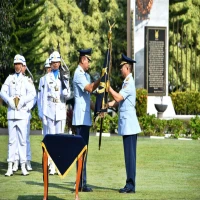 Marsda TNI Dr. Jorry S Koloay Jabat Komandan Seskoau