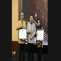 BAPENDA  Subang Raih penghargaan Public Service For Impact Award Jabar 2025