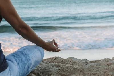 Contoh Mindfulness dalam Kehidupan Sehari-hari yang Mudah Dilakukan