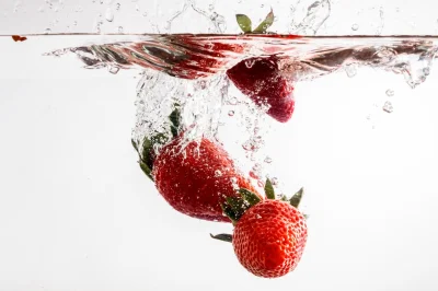 Cara Membersihkan Buah Strawberry yang Benar agar Tetap Segar