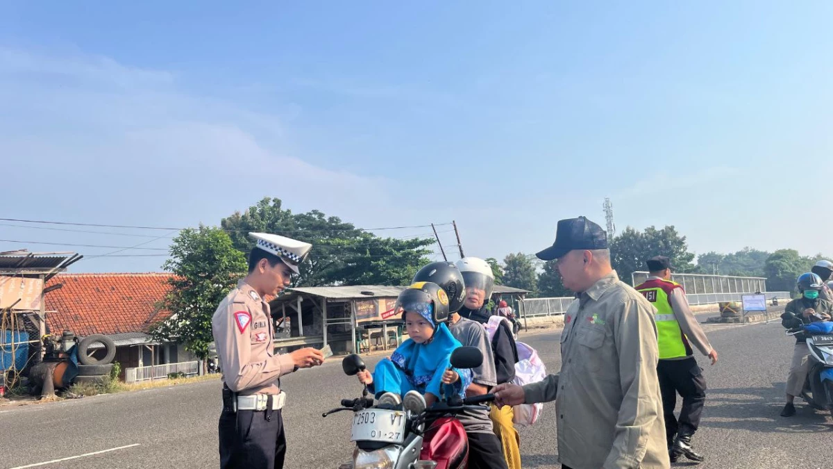 Samsat Subang melakukan kegiatan Pemeriksaan Pajak Kendaraan Bermotor yang berlangsung pada 14-16 Mei 2024.