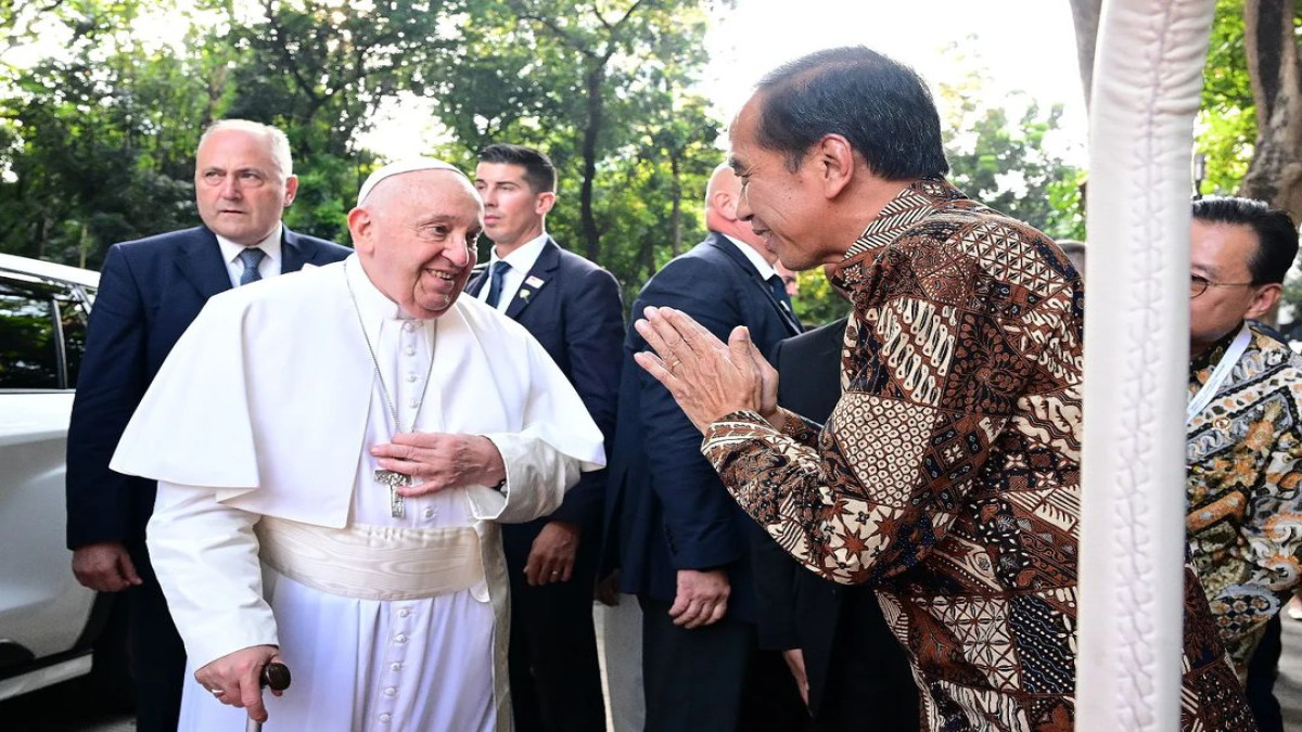 Sambut Paus Fransiskus dalam Misa Suci di GBK, Presiden Jokowi: Semoga Menjadi Berkat bagi Sesama