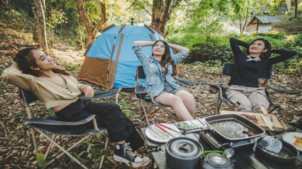 Preparasi dan Hal-Hal yang Perlu Diperhatikan Sebelum Camping(Freepik)