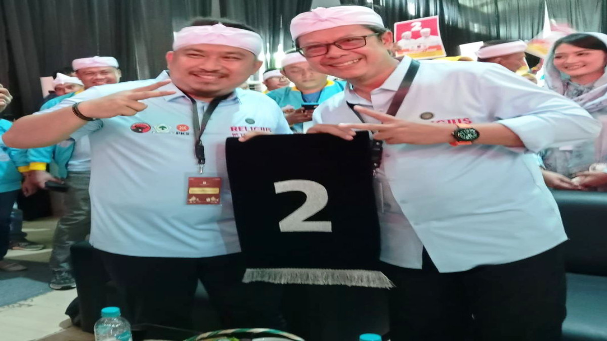 Calon Bupati Subang Reynaldi Putra Andita mengaku terhormat dan terharu mendapatkan nomor urut 2 dalam Pilkada Subang 2024.