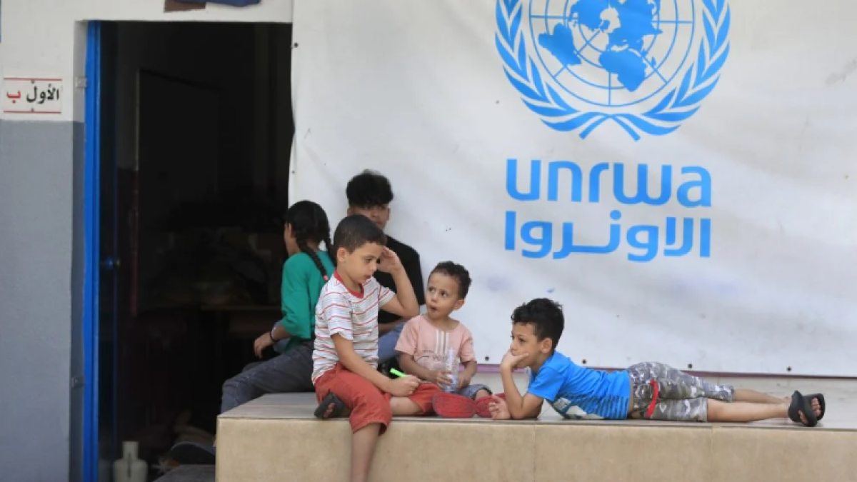 Israel Melarang Badan Bantuan PBB, UNRWA untuk Beroperasi