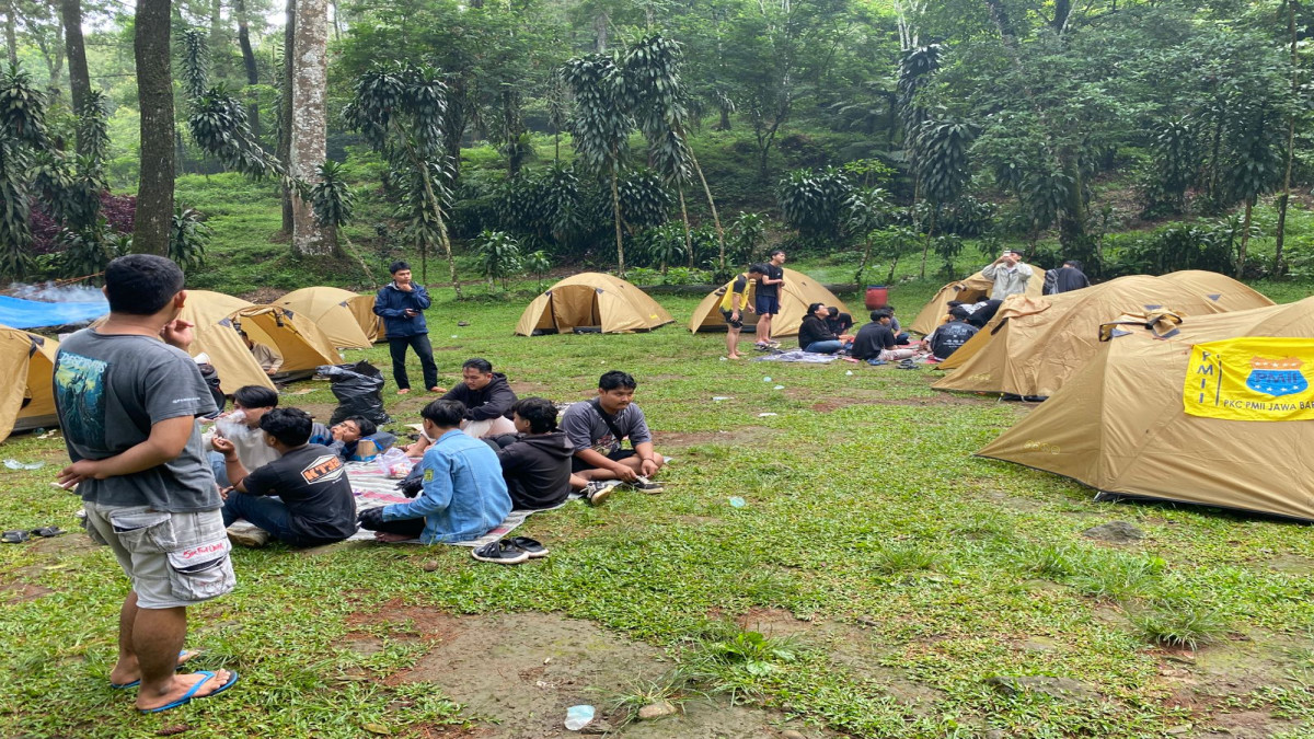 Pengurus Komisariat (PK) Pergerakan Mahasiswa Islam Indonesia (PMII) STIE Miftahul Huda Subang menyelenggarakan Malam Keakraban (Makrab) sekaligus Masa Penerimaan Anggota Baru (MAPABA) di Curug Cijalu Subang.