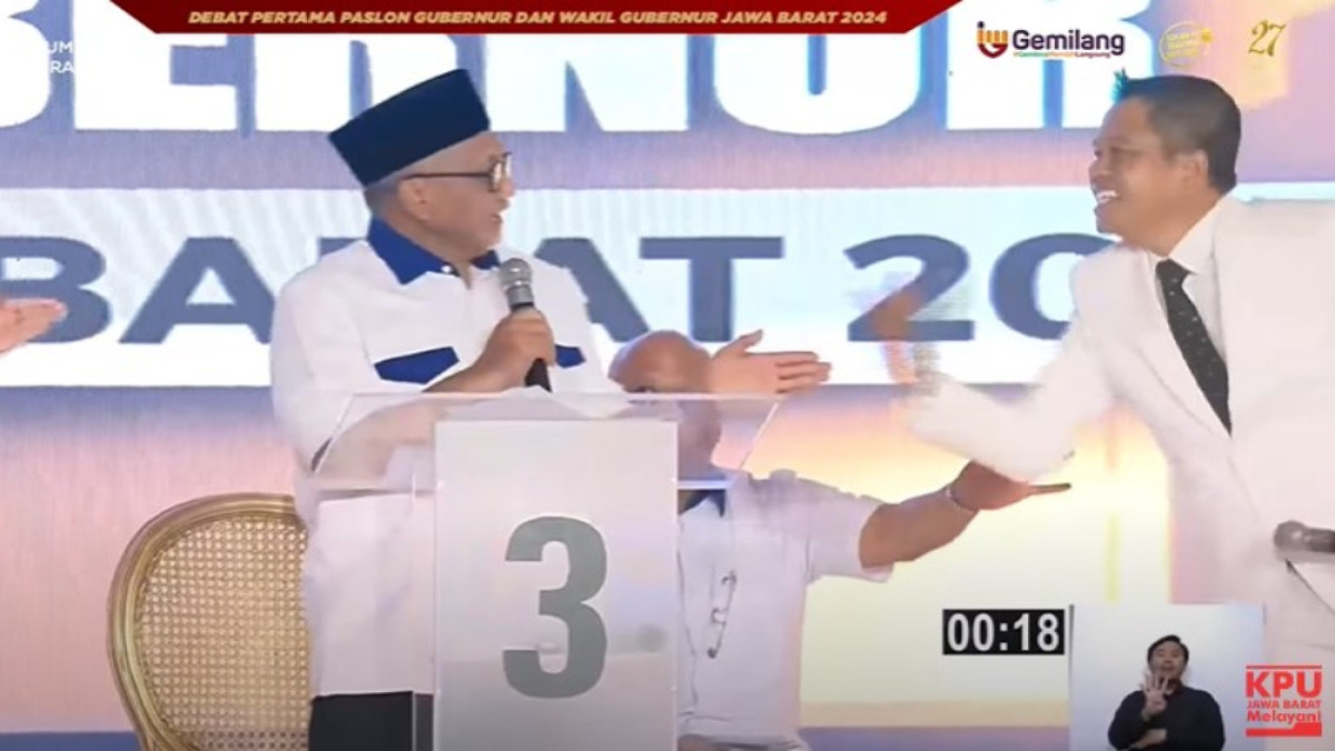 Momen Debat Pilgub Jabar 2024: Ahmad Syaikhu Salah Bertanya pada Paslon 2, Harusnya 4