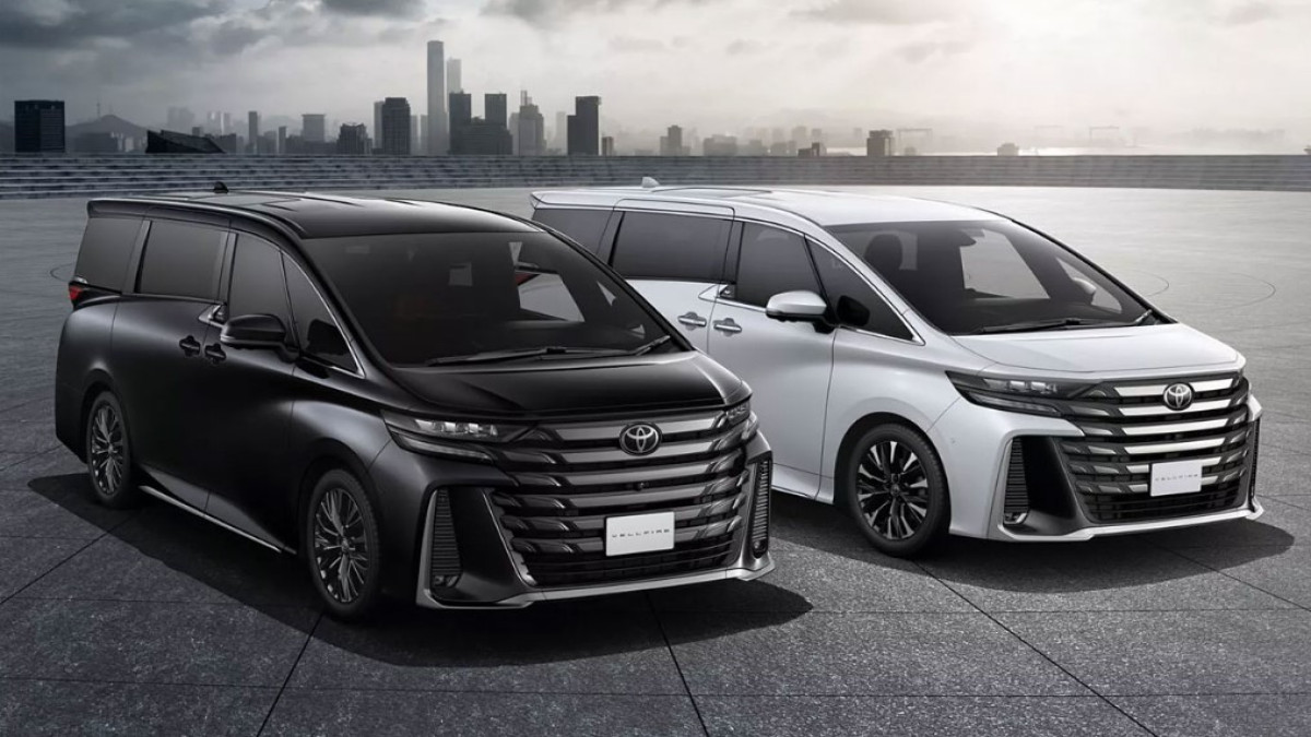 Harga Toyota Alphard Termahal di Tahun 2024