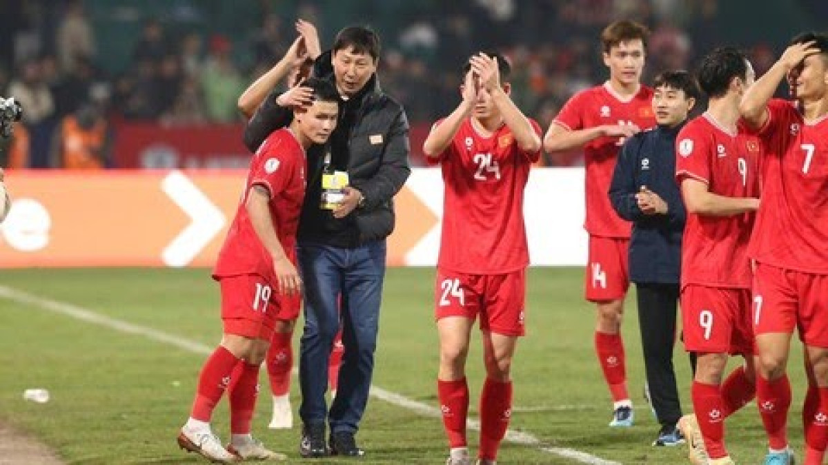 Timnas Vietnam merayakan kemenangan atas Indonesia di Piala AFF 2024. (Dok. VFF)