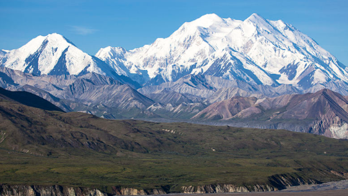 Penamaan Gunung Tertinggi di Amerika Utara jadi Perdebatan, Donald Trump ingin Mount McKinley!