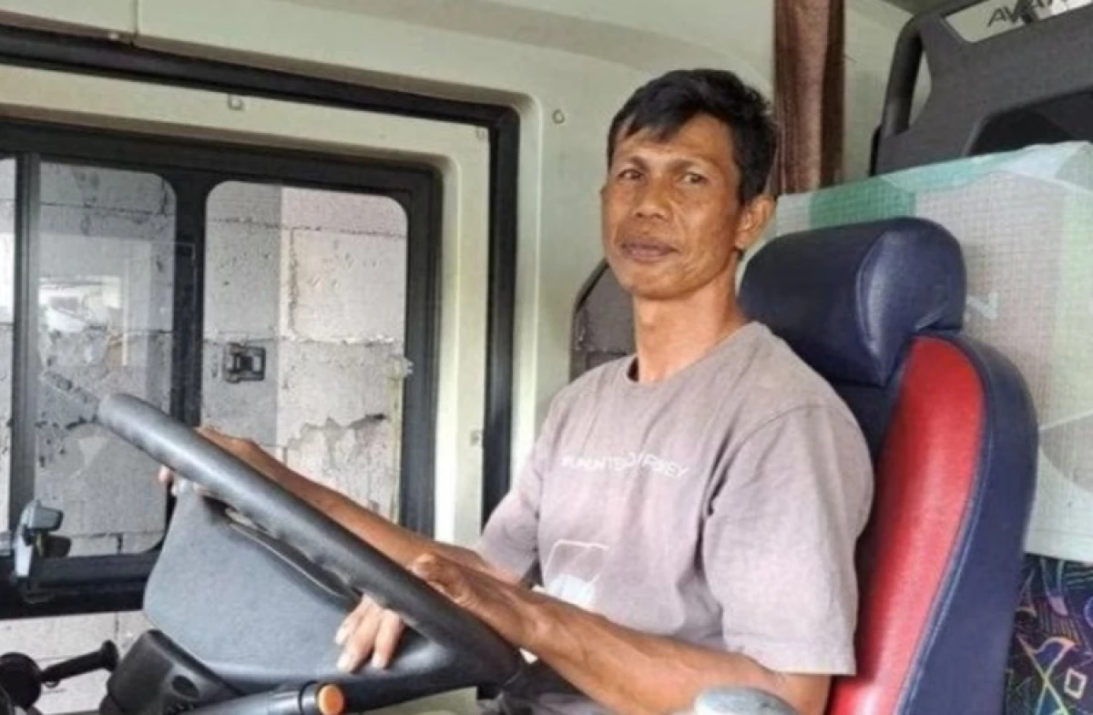 Kisah Supir Bus yang Ajak Makan Semua Penumpang Saat Lebaran, Dapat Donasi Rp 100 Juta!