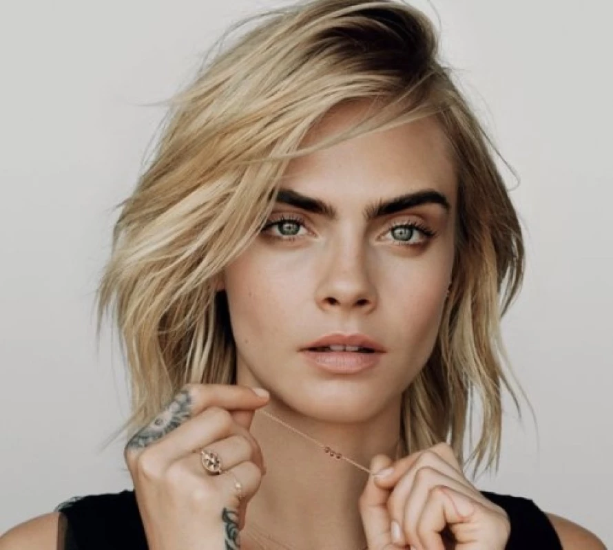 Rumah Mewah Cara Delevingne Habis Dilalap Si Jago Merah, 2 Kucingnya Berhasil Diselamatkan