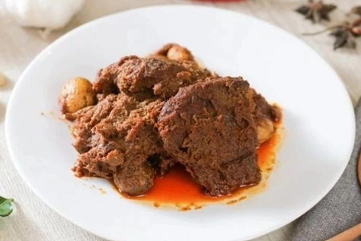 Resep Rendang Daging Sapi Sederhana yang Lezat dan Menggugah Selera