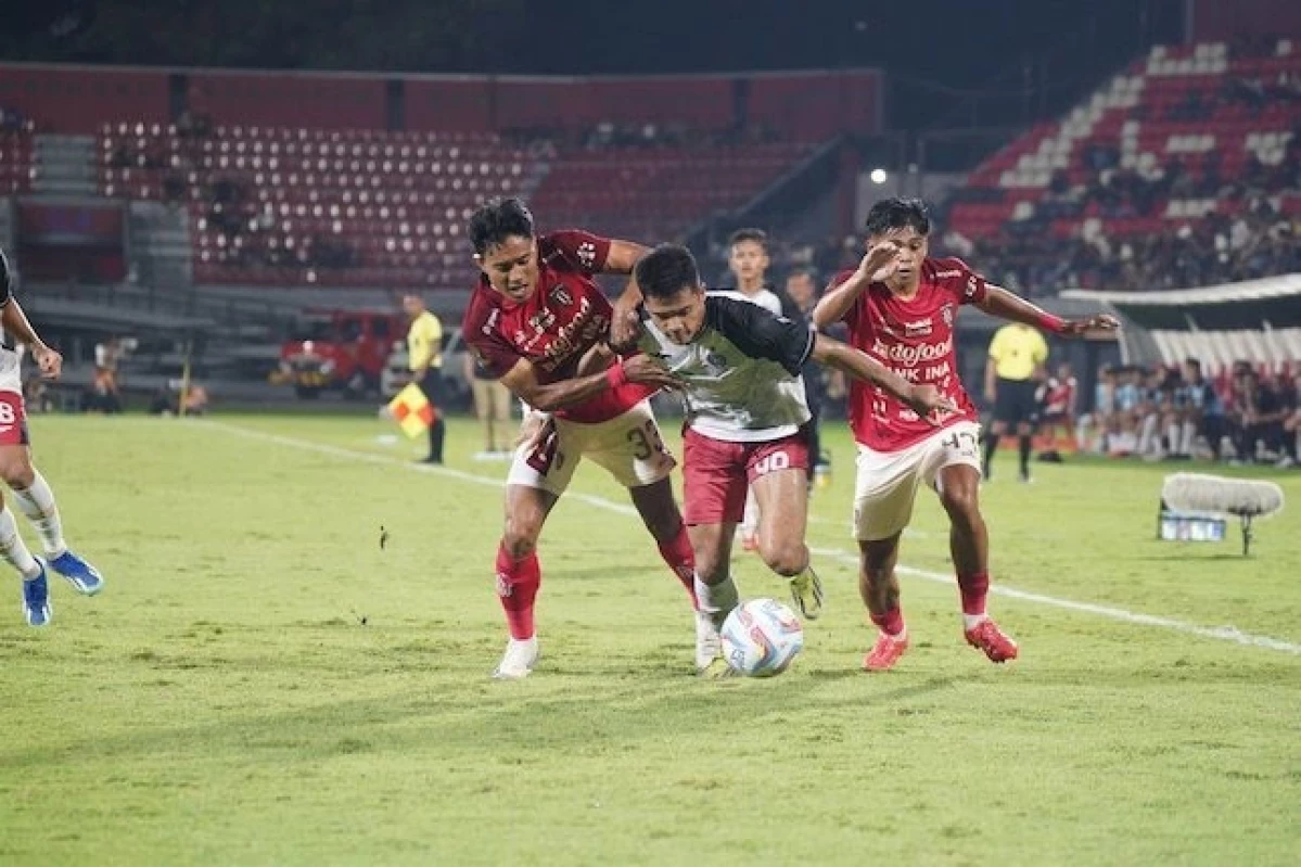 Duel Bali United vs Persija Jakarta di Piala Presiden 2024 di Stadion Kapten I Wayan Dipta, Jumat (26/7/2024). (c) Dok. Persija Jakarta