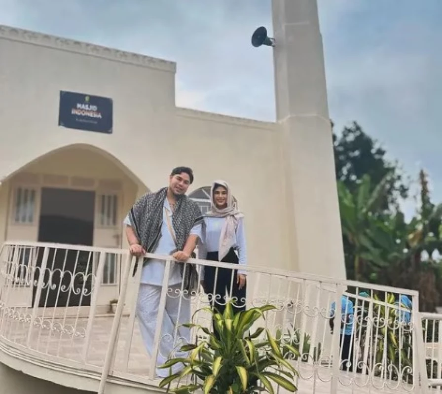 Ivan Gunawan Akhirnya Resmikan Masjid Miliknya di Uganda yang Telah Dibangun Selama 2 Tahun