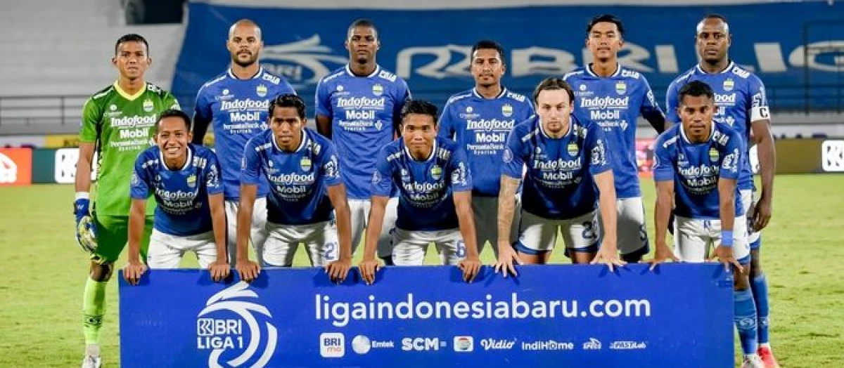 Persib Bawa Seluruh Pemain