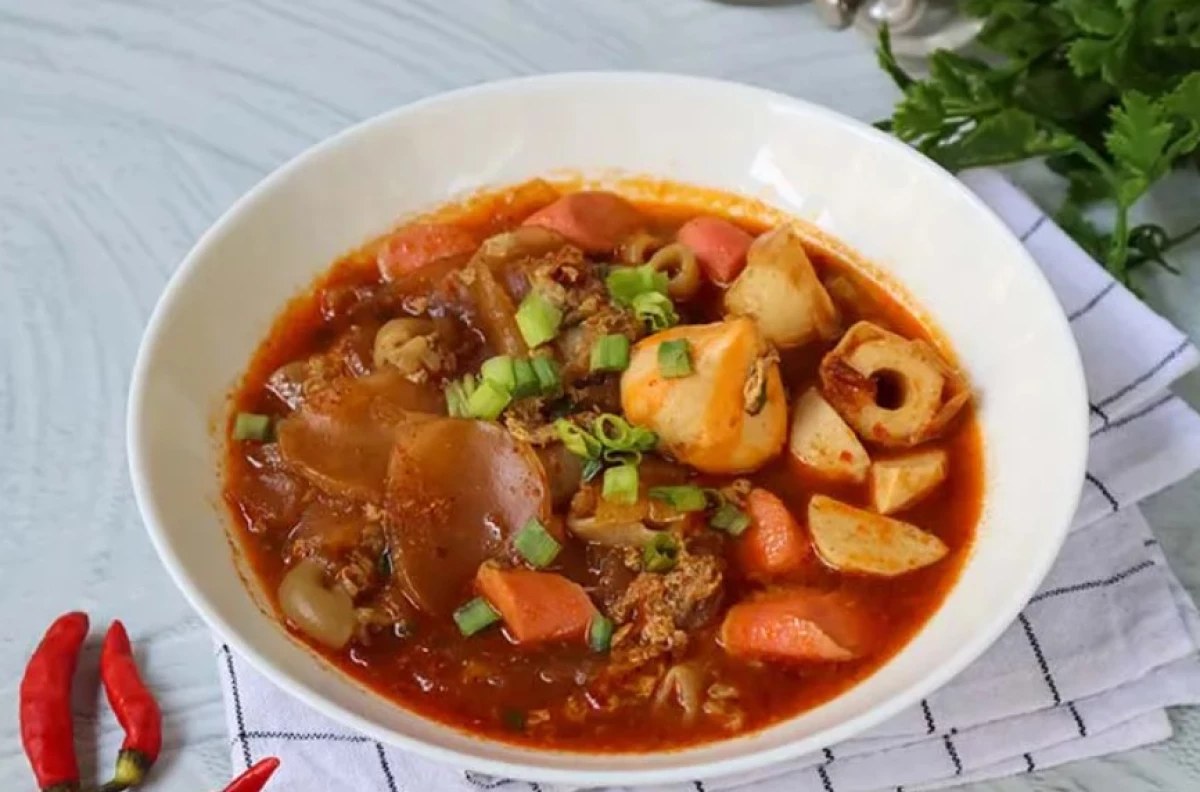 Resep Seblak Kuah Sederhana: Pedas, Gurih, dan Mudah Dibuat