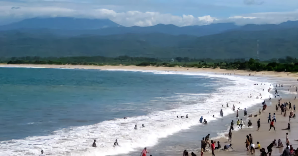 Pantai Terbaik di Garut