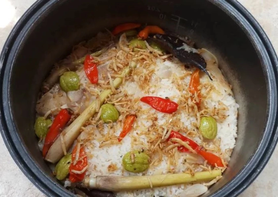 Resep Nasi Liwet Sunda Magic Com: Gurih Pulen Praktis di Rumah