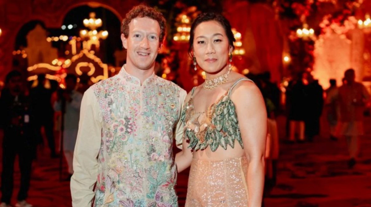 Mark Zuckerberg dan Jeff Bezos jual saham