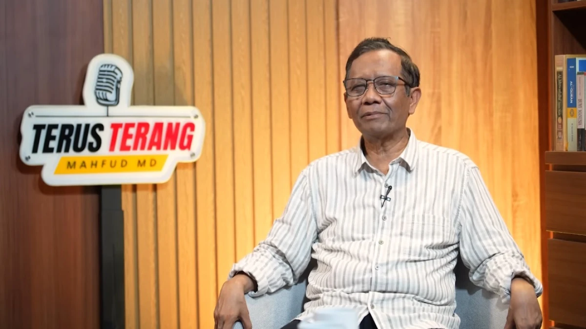 Mahfud MD Jawab Pertanyaan Netizen, Bongkar Budaya Korupsi hingga Klarifikasi Isu Jaksa Agung (Sumber Foto YouTube Mahfud MD Official)