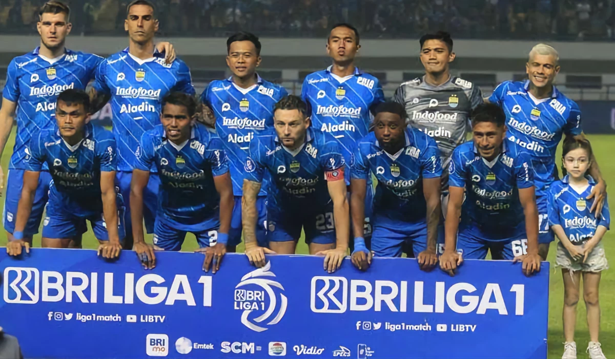 Susunan Pemain Persib