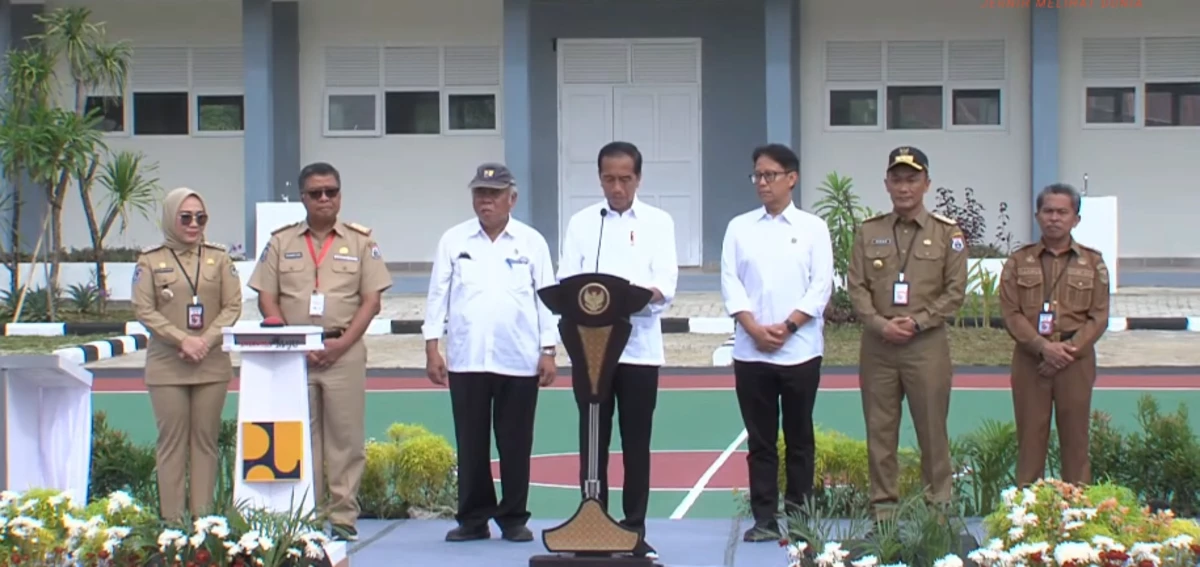 Jokowi Meresmikan Pembangunan 147 Gedung dan Jalan di Sulbar Setelah Gempa