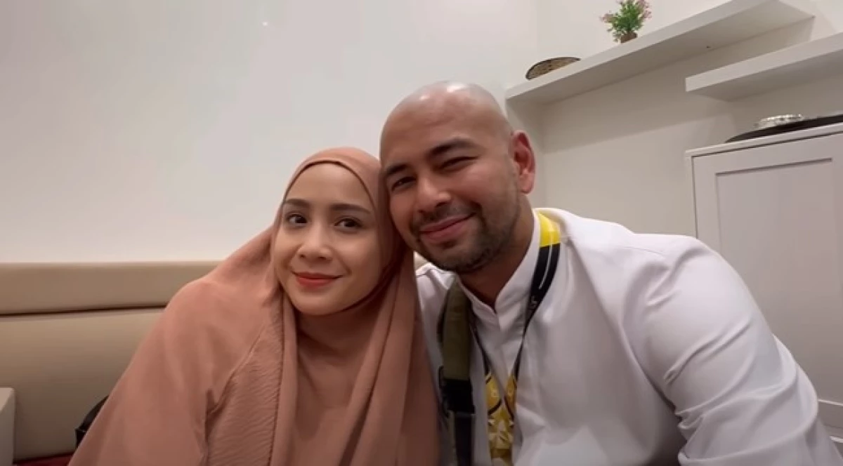 Selesaikan Rangkaian Ibadah Haji, Raffi Ahmad Pede Gunduli Kepala hingga Botak