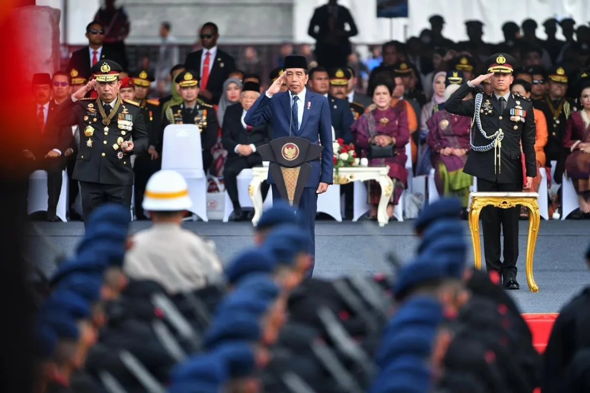 Soroti Tantangan di Masa Depan, Presiden Tekankan Polri Harus Lincah, Adaptif, hingga Kuasai Iptek