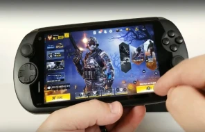 Review MOQI i7s: Konsol Gaming Smartphone yang Unik dan Bertenaga